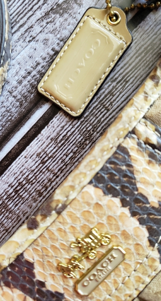 COACH Crossbody Authenic - Picture 5 of 6